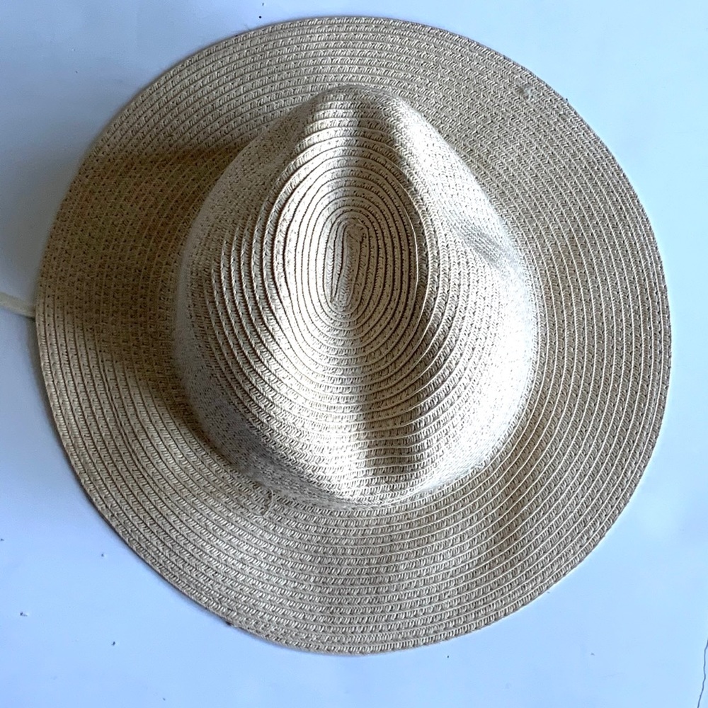 Straw Hat - Picture 4 of 4